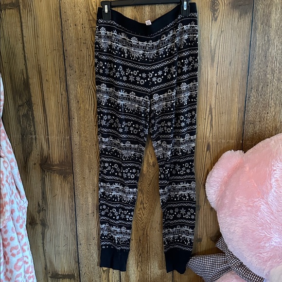 Victoria's Secret Thermal PJ Set - Picture 5 of 6